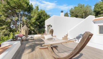 Resa Estates Paco for sale te koop finca paddel Ibiza upper terrace.jpg
